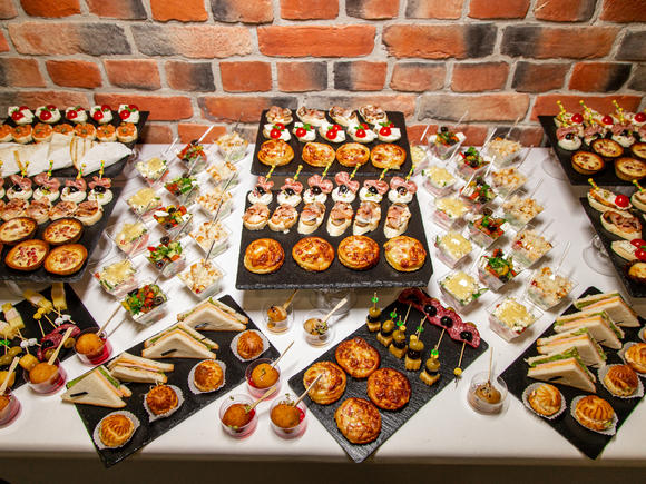 День рождения на 22-25 персон в Москве