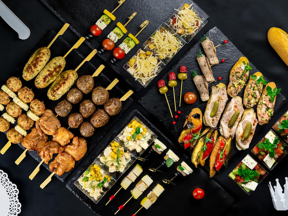 День рождения на 17-18 персон в Москве