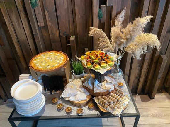 Пицца и закуски на день рождения на 23 персоны в Москве