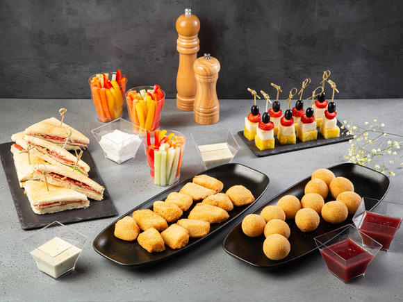 Праздничный фуршетный сет на 5 персон в Москве