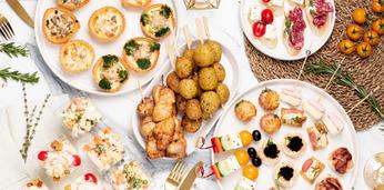 День рождения на 15 персон с горячими закусками