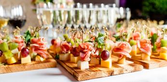 Легкий сет с шампанским на 10 персон