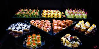 Фуршет на 70 персон