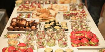 Фуршет на 100 персон