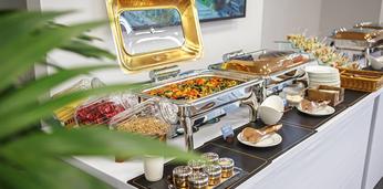 Фуршет на 80 персон на корпоратив премиум