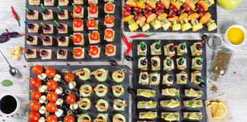 Фуршет с обслуживанием на 60-70 персон