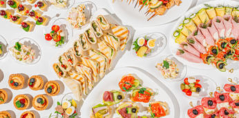 Фуршетный сет "Сытный" на 10-15 персон