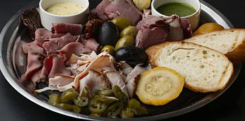 Мясная тарелка на 12-15 персон