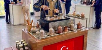 Турецкая анимационная станция: кофе на песке с топпингами 50 персон