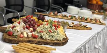 Фуршет с обслуживанием на 30 персон