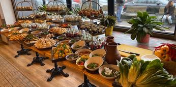 Фуршет с десертами и обслуживанием на 30 персон