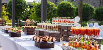 Свадебный фуршет с горячими закусками на 23-27 персон