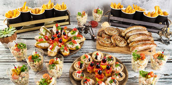 Фуршет на 10-15 персон с обслуживанием