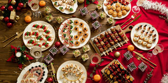 Доставка блюд и напитков на 17 персон сытный сет