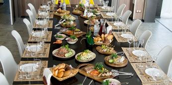 Банкет с обслуживанием на 30 персон