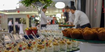 Фуршет с обслуживанием на 35-40 персон