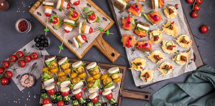 Заказать Фуршетный сет "Женский восторг" на 10-15 персон в Москве