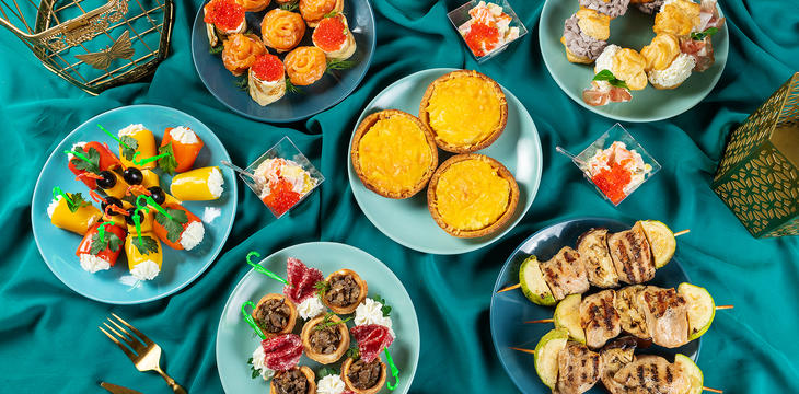 Заказать Фуршетный сет классический на 10 персон в Москве