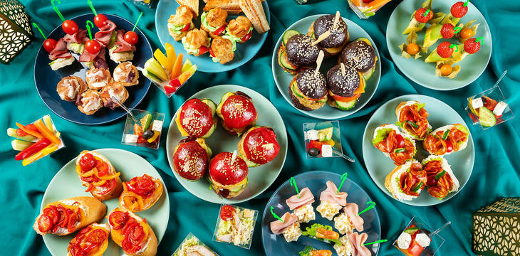 Заказать Фуршетный сет пикник на 15 персон в Москве