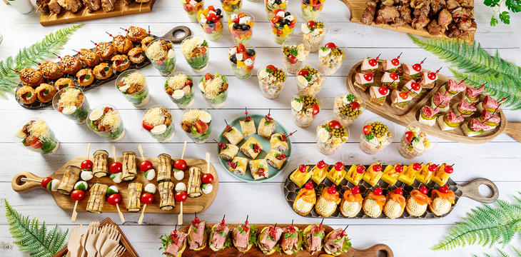 Заказать Фуршетный сет макси c горячими закусками на 15-20 персон в Москве
