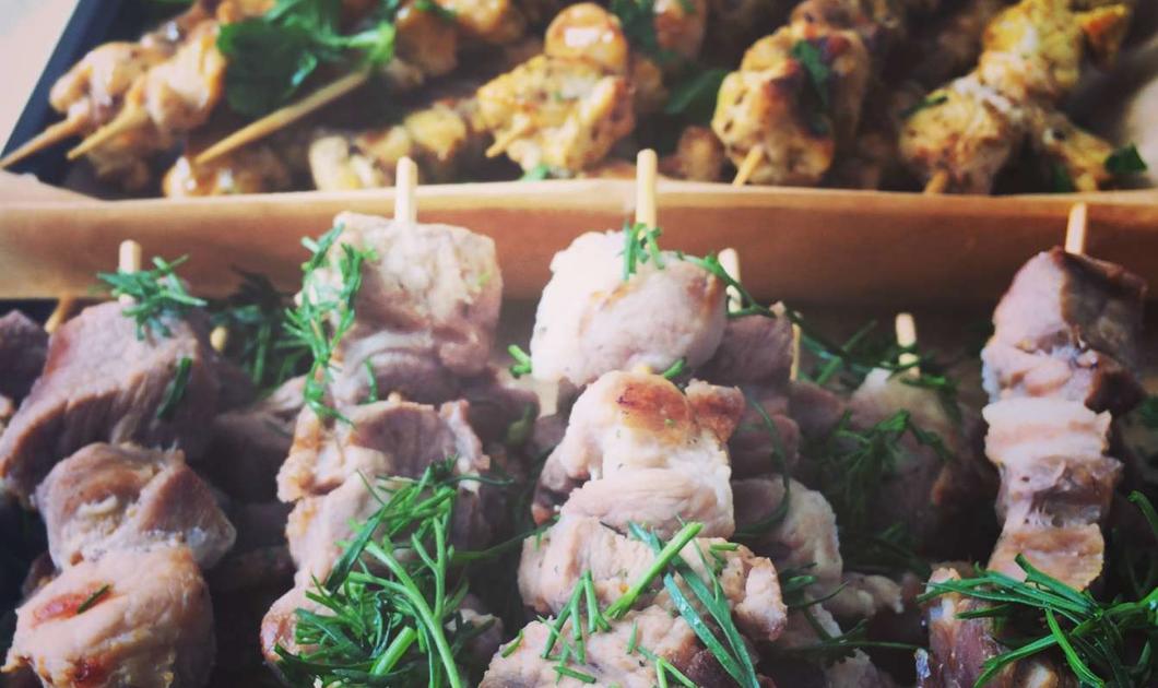 1/2 catering