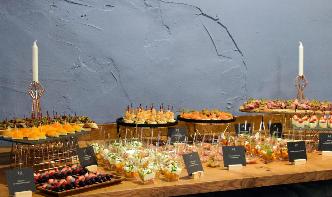 Корпоратив в лофте на 40 персон Idcatering Корпоратив в лофте на 40 персон Idcatering