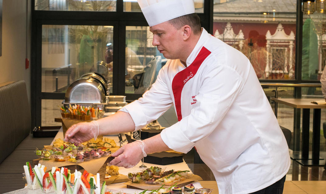 Шеф-повар на фуршете для клиента Sodexo Шеф-повар на фуршете для клиента Sodexo
