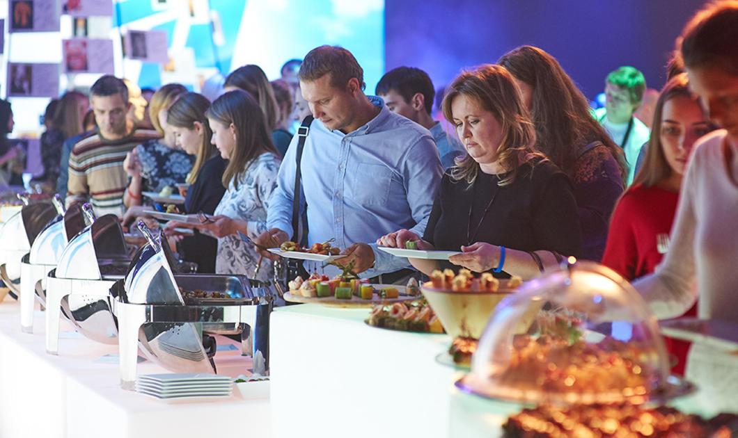 Фуршет на 300 персон для первого канала Office Catering Фуршет на 300 персон для первого канала Office Catering