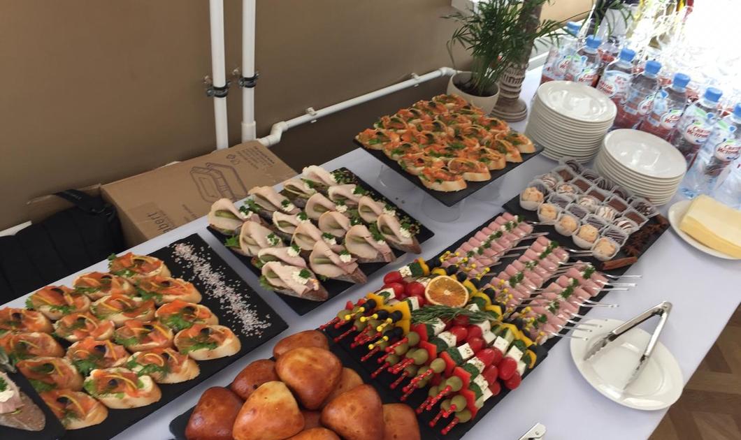 Доставка закусок на 30 персон Office Catering Доставка закусок на 30 персон Office Catering