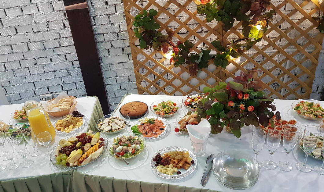 Банкет на 40 человек 2000 руб/чел Кремлёвская кухня Банкет на 40 человек 2000 руб/чел Кремлёвская кухня