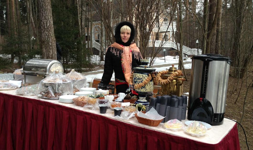 Фуршет в загородном доме на Крещение Минское шоссе. Хит Кейтеринг