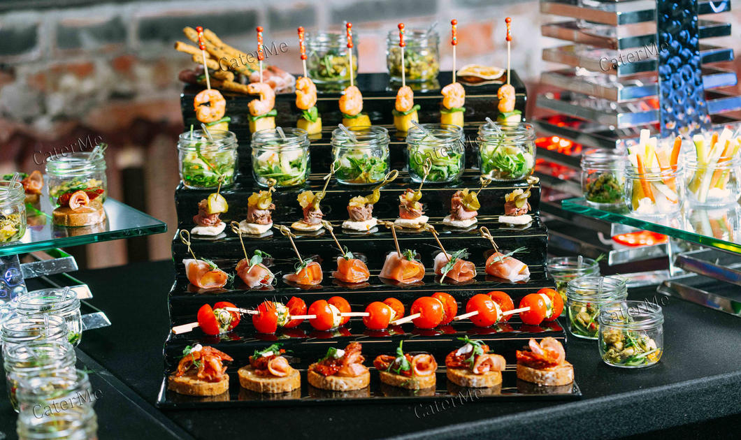 Фуршет на 300 персон Gala Box Catering Фуршет на 300 персон Gala Box Catering