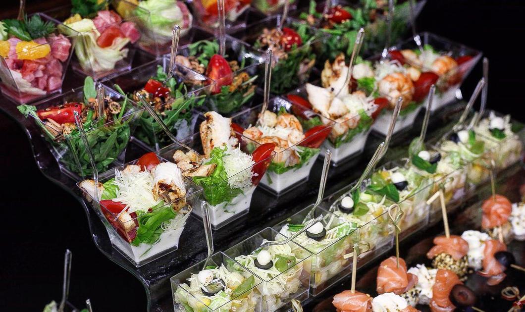 Сет салатов на 32-35 персон LMDG catering Сет салатов на 32-35 персон LMDG catering