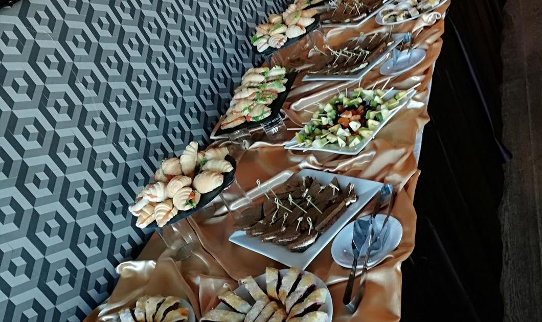 Фуршет на 70 персон 24-7catering Фуршет на 70 персон 24-7catering