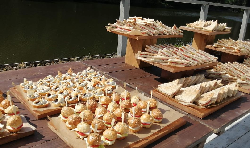 Фуршет на 560 персон 24-7catering Фуршет на 560 персон 24-7catering