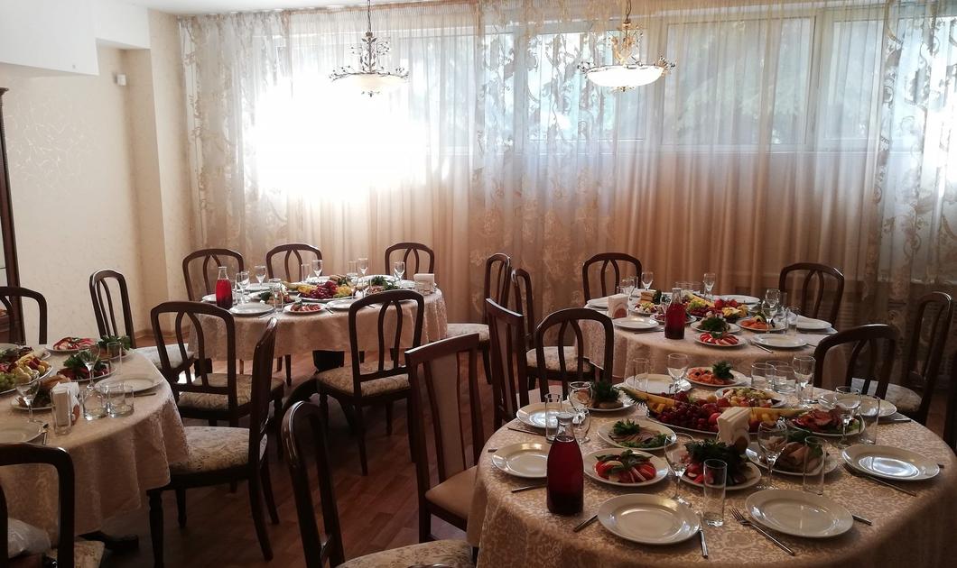 Банкет на 40 персон 24-7catering Банкет на 40 персон 24-7catering