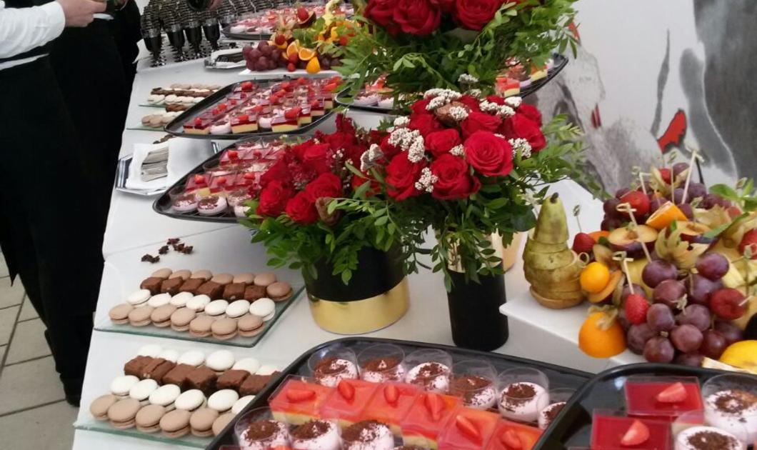 Сладкий свадебный стол на 50 персон. Tasty Сatering