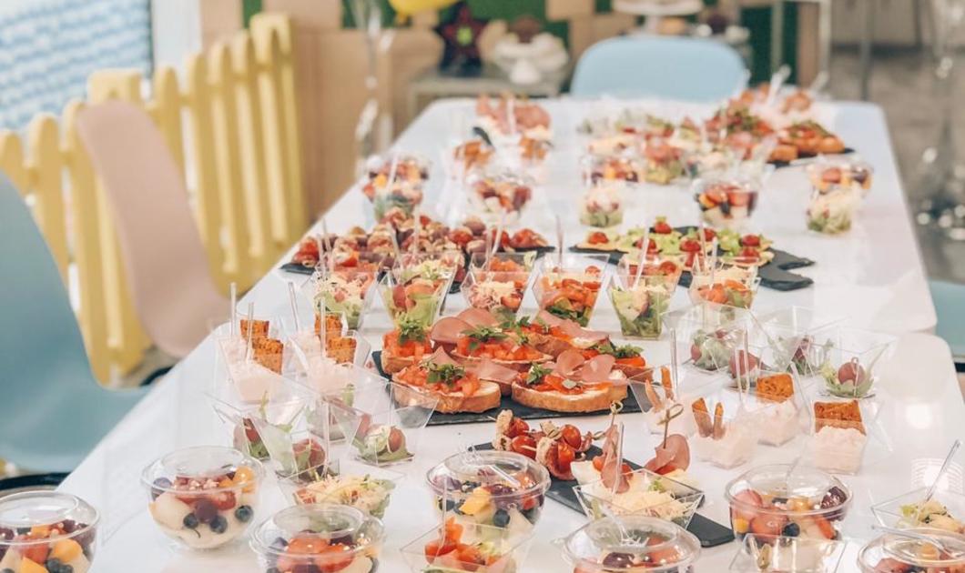 Детский фуршетный стол на 12-15 персон LMDG catering Детский фуршетный стол на 12-15 персон LMDG catering