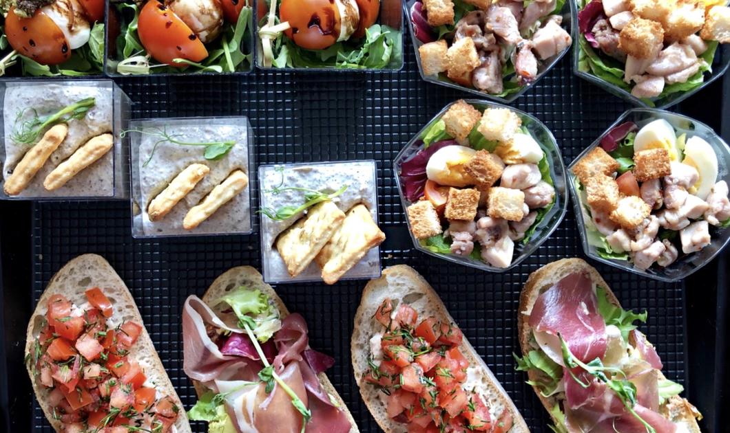 Легкий сет на доставку для 6-10 персон LMDG catering Легкий сет на доставку для 6-10 персон LMDG catering