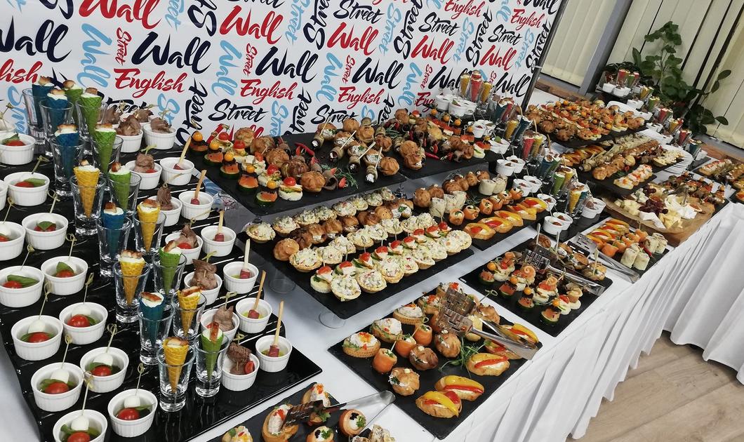 Фуршет на 120 персон 24-7catering Фуршет на 120 персон 24-7catering